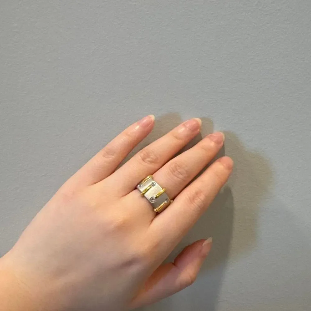 Unbranded Women's Silver and Gold Jewellery
